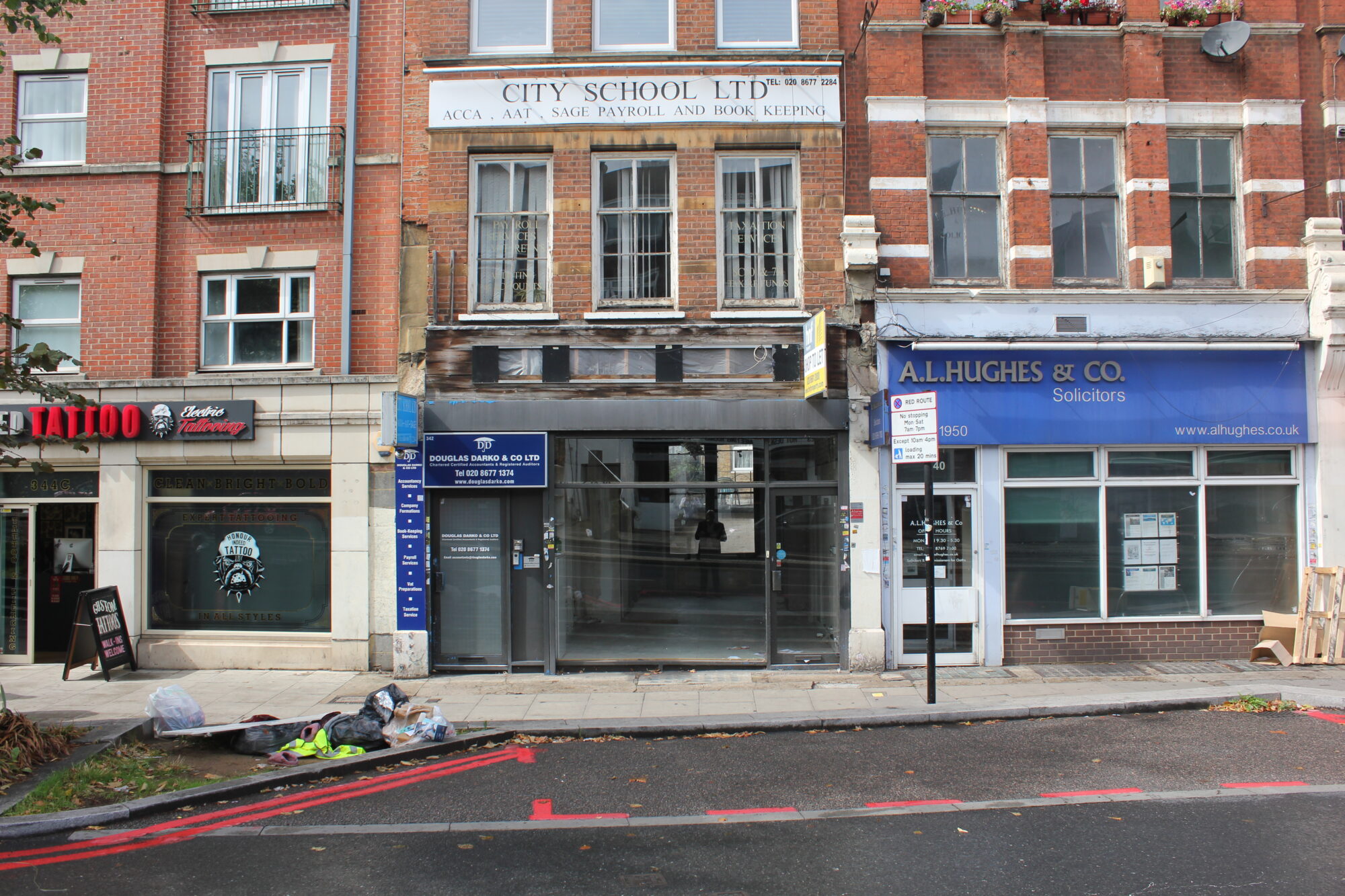 UNDER OFFER 342 Streatham High Road, London, SW16 6HH Highly