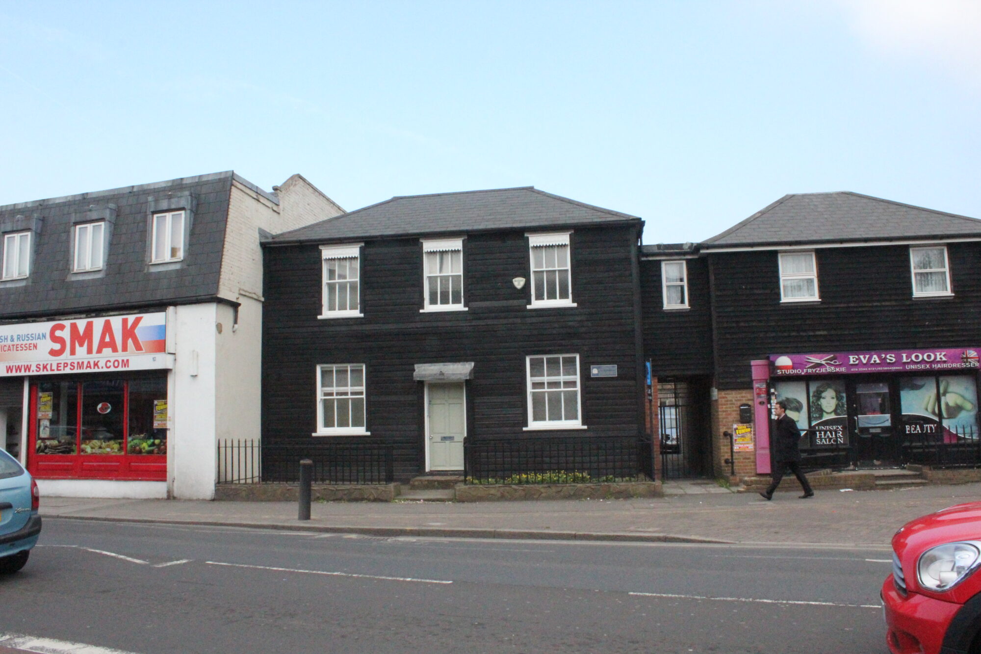 LET Studio 4, 5 Commonside East, Mitcham Studio flat to let in