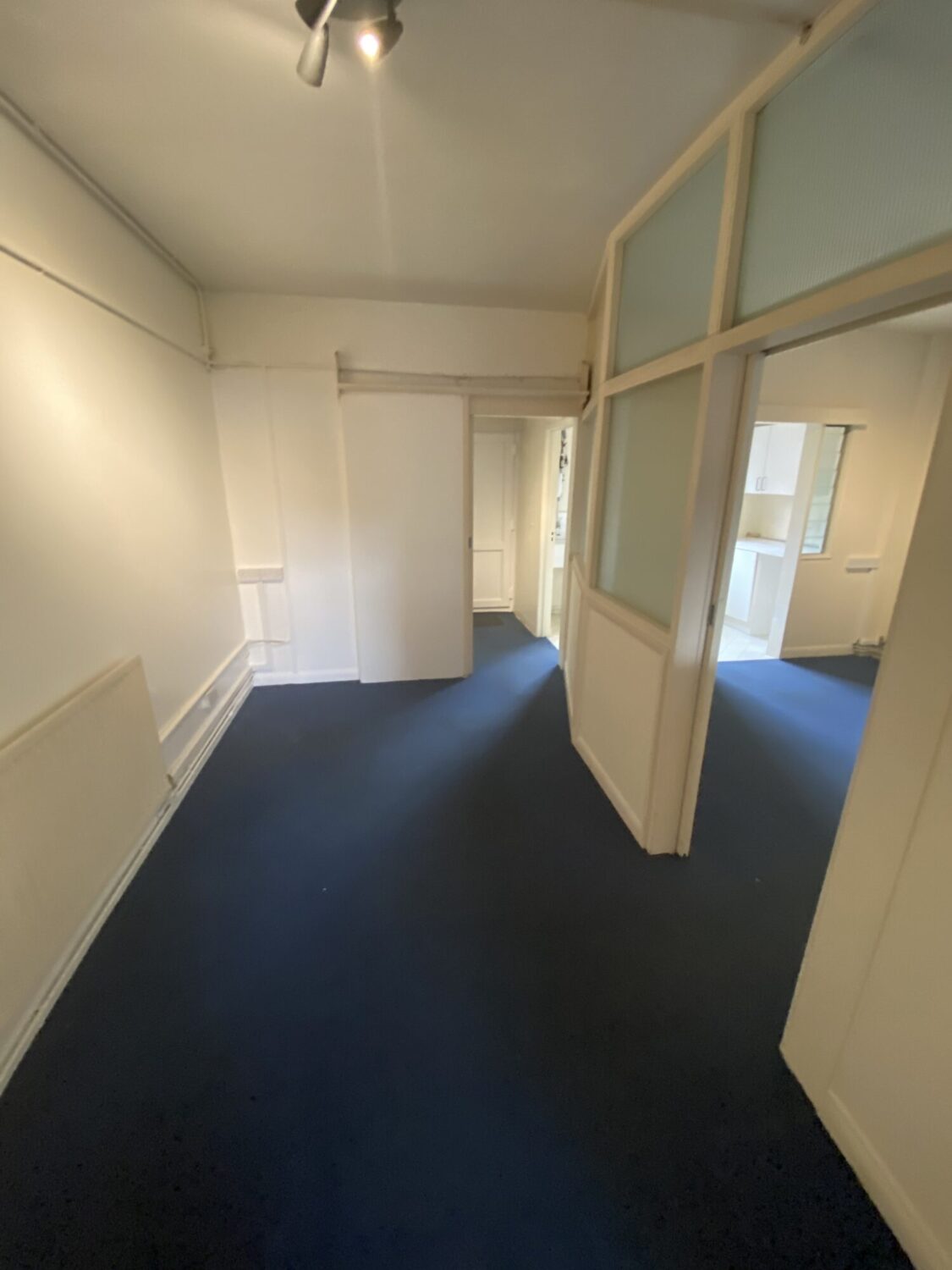 LET 83 Croydon Road, Elmers End, BR3 4AG Shop / office